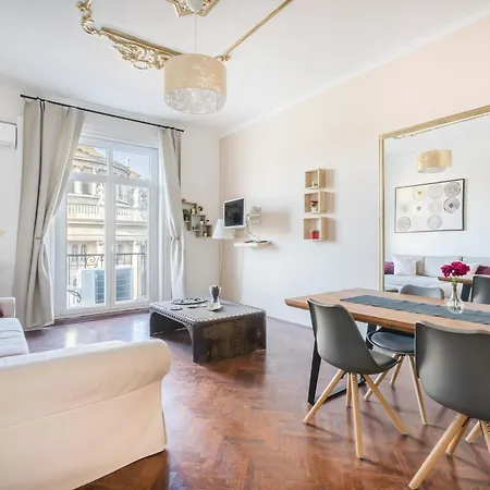 Apartment Basilika Breathless View One Bedroom Free Parking Upon Reservation Budapest