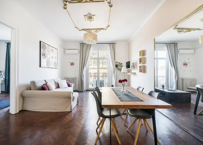 Basilika Breathless View One Bedroom Free Parking Upon Reservation * Budapest